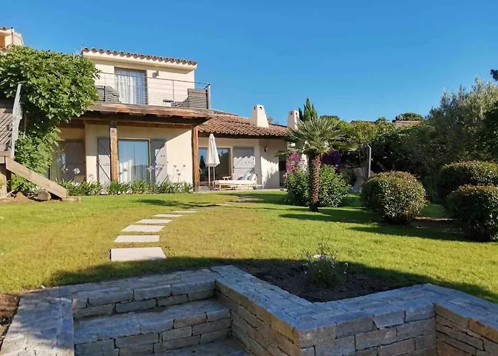 Villa Pieds Dans L Eau