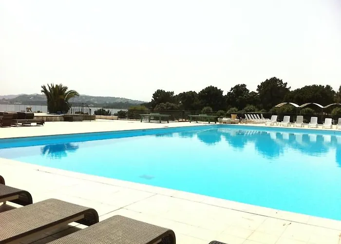 Villa Pieds Dans L Eau